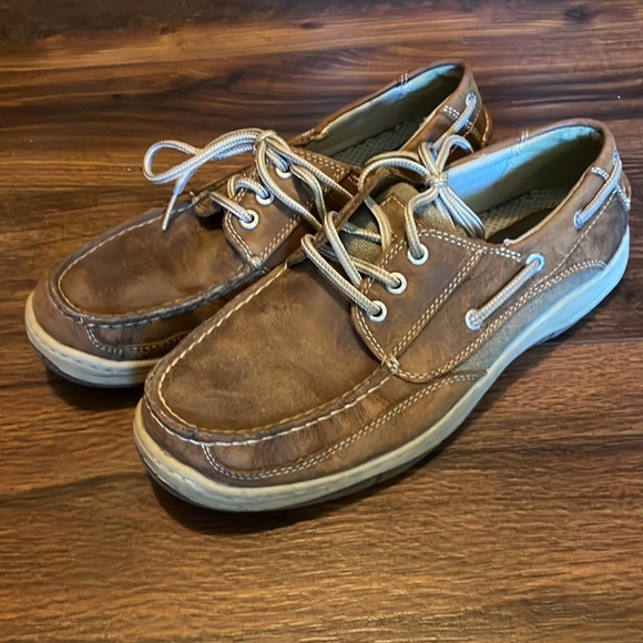 Boat Shoes - Picture 2 of 3